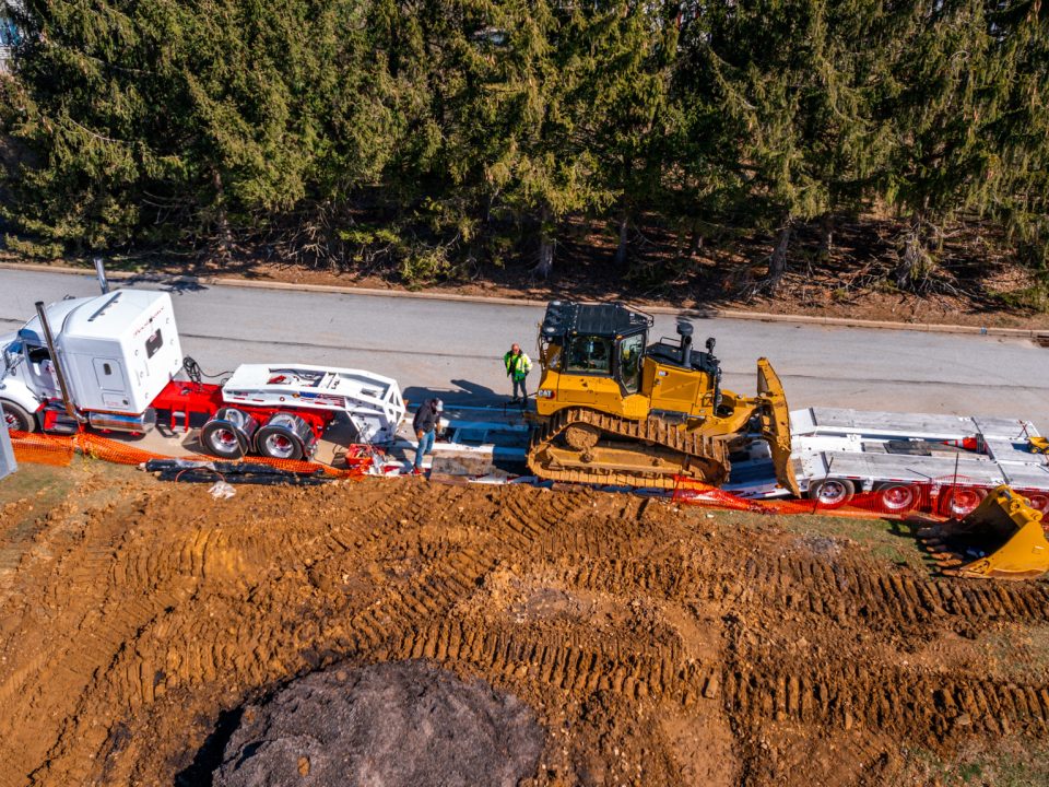 heavyhauling heavyhaulingpennsylvania bucks county lowbed lowboy equipmenthauling